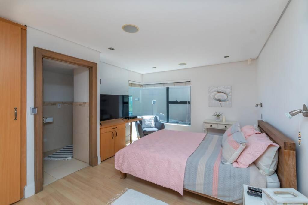 Paradis - Ocean Front With Views To Behold! Villa *